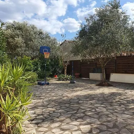 Villa L'abri Cotier, Avec Piscine Au Coeur Des Vignes